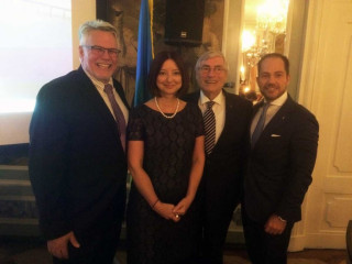 US-Generalkonsul James W. Herman, Prof. Dr. h.c. mult. Hansjürgen Doss, Generalkonsulin der Ukraine Alla Polyova, Michael Ruiss