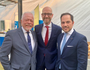 Stadtrat a.D. Oberst d.R. Volker Stein, Parlamentarischer Staatssekretär bei der Bundesministerin der Verteidigung Dr. Peter Tauber, Michael Ruiss